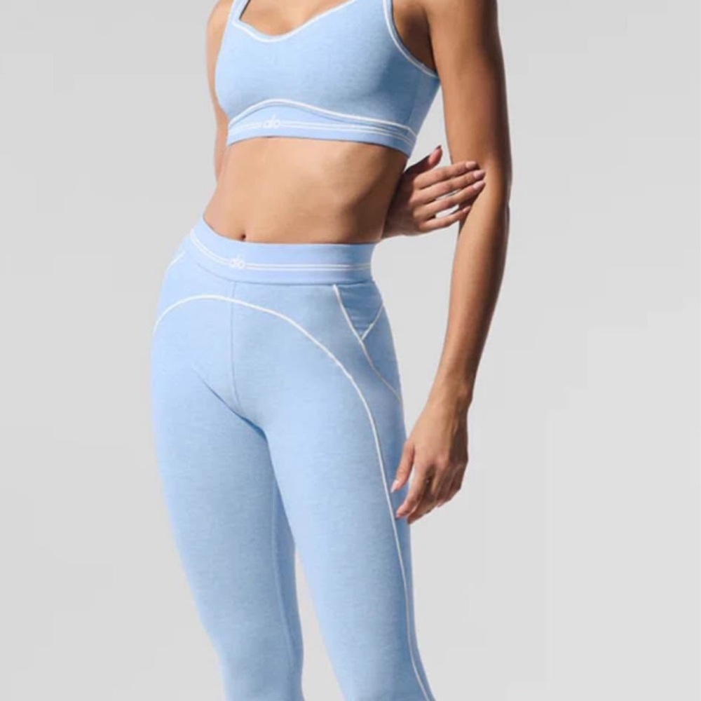ALO Yoga Sky Blue and White Activewear Set